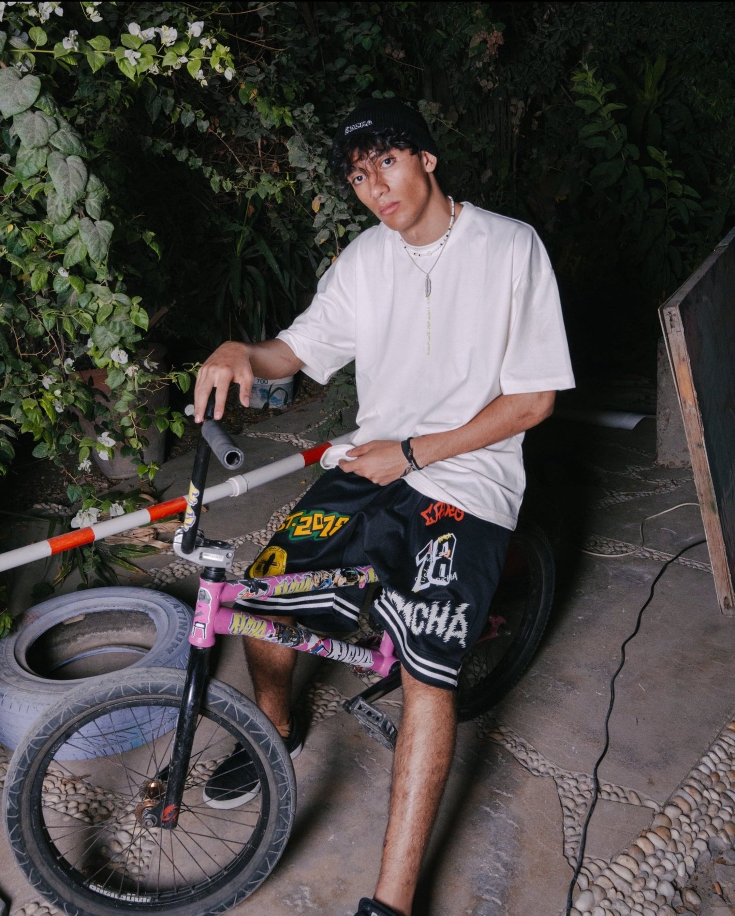 6Patch Basketball Shorts - Black - Richa UAE