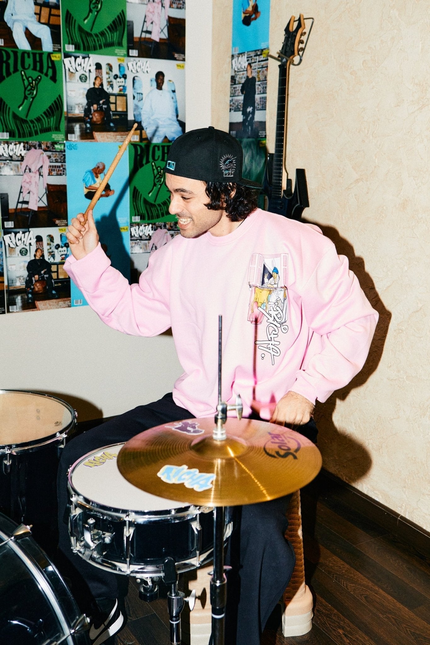 r&R®23 Pink Crew Neck - Richa UAE